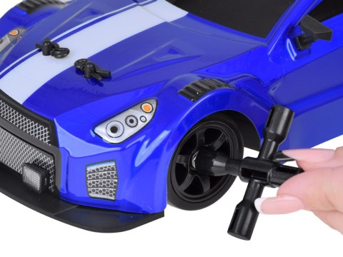 Zdalnie Sterowane AUTO RC Drift 4x4 z Efekt Dymu Oświetlenie LED RC0696 Zdalnie Sterowane AUTO RC Drift 4x4 z Efekt Dymu Oświetlenie LED RC0696