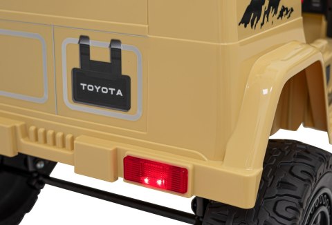 Toyota FJ Cruiser dla dzieci Beżowy + Pilot + Napęd 4x4 + Audio LED + EVA + Wolny Start Toyota FJ Cruiser dla dzieci Beżowy + Pilot + Napęd 4x4 + Audio LED + EVA + Wolny Start