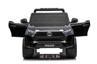 Toyota Hilux na akumulator dla dzieci Czarny Pickup + Napęd 4x4 + Pilot