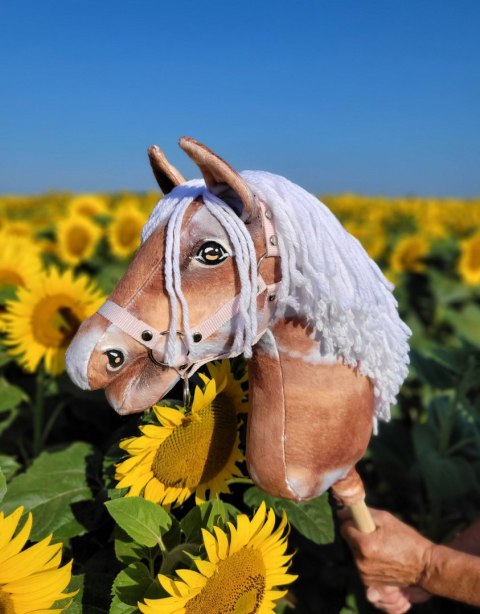 Hobby Horse Duży koń na kiju Premium - srokaty tobiano z białą grzywą A3 Hobby Horse Duży koń na kiju Premium - srokaty tobiano z białą grzywą A3