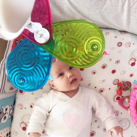 BENBAT BENB-TM155 Zawieszka dla niemowlaka Grab&Go z klipsem