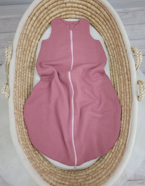 Muślinowy śpiworek dla dzieci zaokrąglony M 6-12 mcy letni TOG 1.0 - pastel pink
