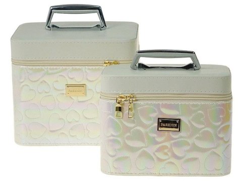 Kuferek L z lusterkiem na zamek 23x18x15cm Kuferek L z lusterkiem na zamek 23x18x15cm