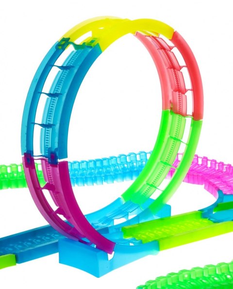 Świecący w ciemności Tor wyścigowy dla dzieci 3+ Autko LED + Pętla 360 + Konstrukcja 132 el. Świecący w ciemności Tor wyścigowy dla dzieci 3+ Autko LED + Pętla 360 + Konstrukcja 132 el.