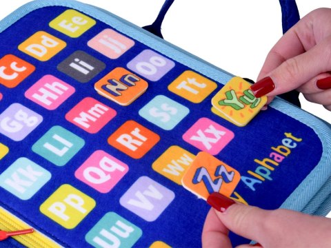 Materiałowa książeczka manipulacyjna edukacyjna + tablica markery ZA6024