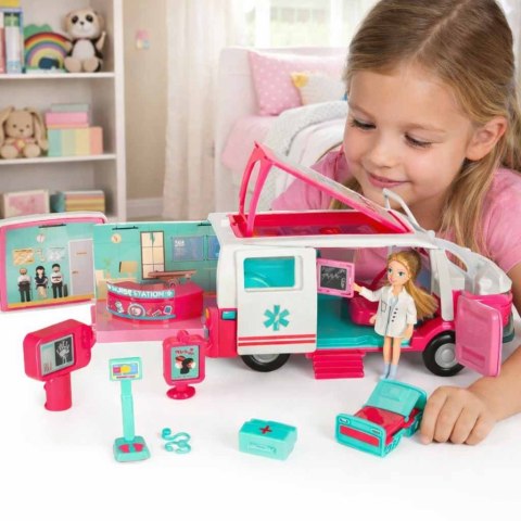 Karetka pogotowia ambulans mobilny szpital lalka akcesoria