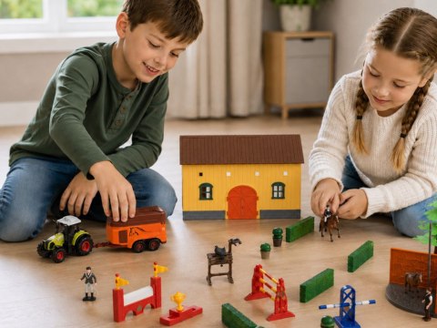 ZAGRODA DLA KONI Traktor z przyczepą + figurki SZKÓŁKA JEŹDZIECKA ZA6276