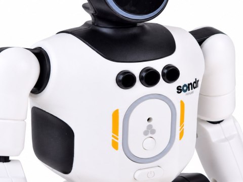 Robot zdalnie sterowany pilotem i gestami - tańczy, śpiewa, mówi RC0808