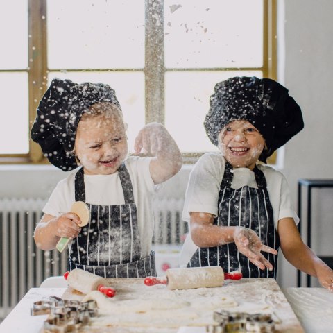 Drewniany wałek do ciasta, akcesoria kuchenne dla dzieci, zabawka, Micki Drewniany wałek do ciasta, akcesoria kuchenne dla dzieci, zabawka, Micki