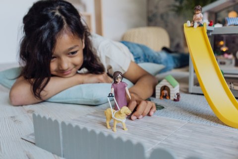 Niewidoma lalka z psem przewodnikiem zestaw, zabawka domek dla lalek Lundby