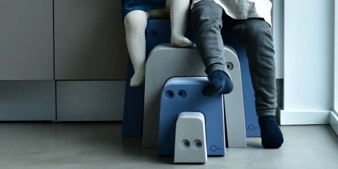 Mrówkojad Cloudy Blue zabawka sensoryczna ruchowa balans dla dzieci bObles