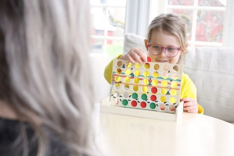 Drewniana gra edukacyjna 4 Cztery W Rzędzie Connect 4 zabawka gry Pippi Drewniana gra edukacyjna 4 Cztery W Rzędzie Connect 4 zabawka gry Pippi