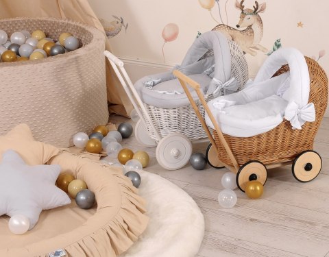 Wiklinowy wózek dla lalek pchacz biały z szarą pościelką i miękką wyściółką