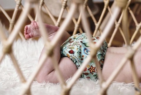 Pieluszka z kieszonką NA ŁĄCE 5-15kg - rzepy Pieluszka z kieszonką NA ŁĄCE 5-15kg - rzepy