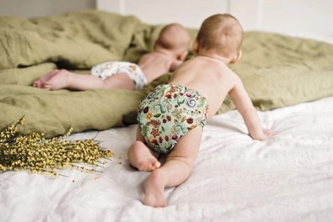 Otulacz do pieluszek NA ŁĄCE 5-15kg RZEPY Otulacz do pieluszek NA ŁĄCE 5-15kg RZEPY
