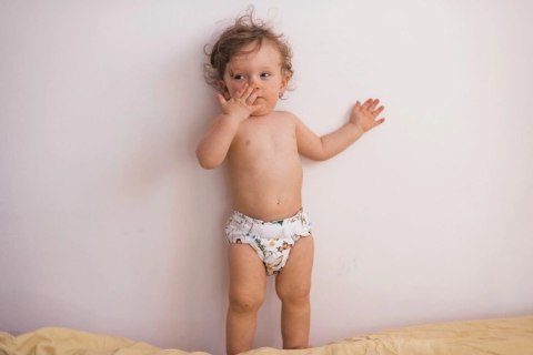 Otulacz do pieluszek NA ŁĄCE 5-15kg RZEPY Otulacz do pieluszek NA ŁĄCE 5-15kg RZEPY