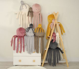 Przytulanka dla dzieci Ośmiornica z grzechotką- brązowa